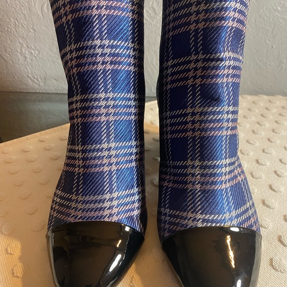 1901 Whitaker Blue Plaid Bootie with Patent Toe and Heel - Picture 2 of 16